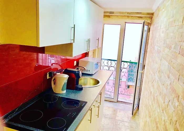 Lisbon Accommodation Δωμάτια σε οικογενειακή κατοικία Lisboa